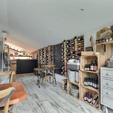 La Parenthese Epicurienne Bed & Breakfast Бове Екстериор снимка