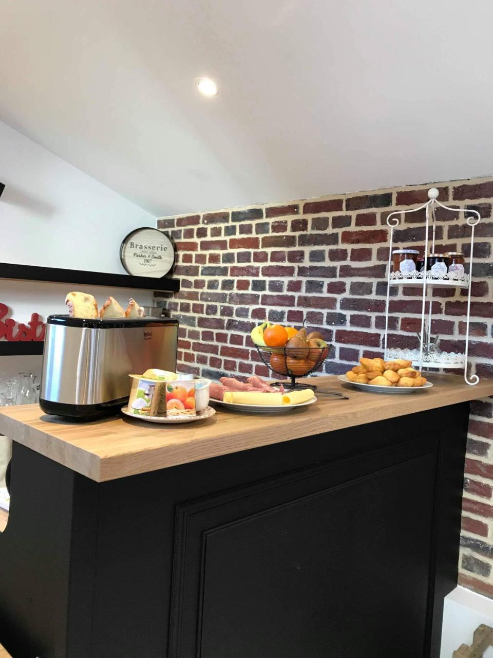 La Parenthese Epicurienne Bed & Breakfast Бове Екстериор снимка